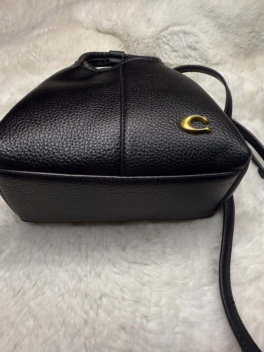 Coach Lana Shoulder Bag 19 Black Pebble Leather + Dust Bag - Picture 8 of 9
